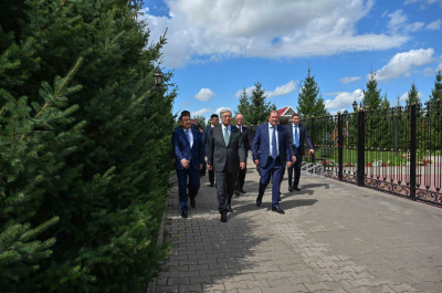 Президент осмотрел село Родина