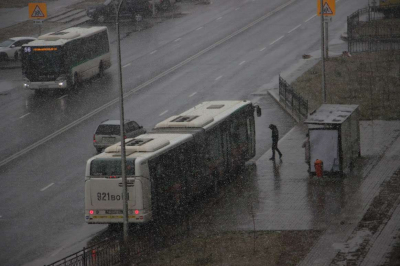В Казахстане продолжатся дожди, туман и снег
