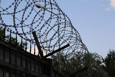 В Румынии хакер взломал систему и сократил сроки 15 заключенным