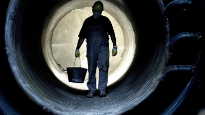 У части казахстанцев отберут право на досрочную пенсию