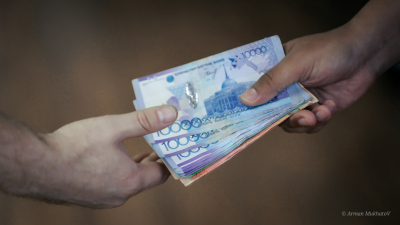 Капитан в Семее заложил в ломбард имущество воинской части, чтобы рассчитаться с букмекерами