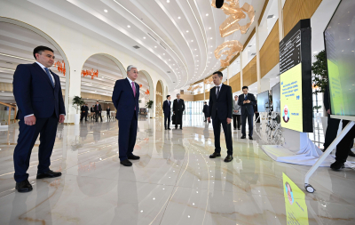 Касым-Жомарт Токаев осмотрел Tulip Hall в Шымкенте
