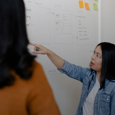 Где в Астане можно выучить французский, корейский или татарский