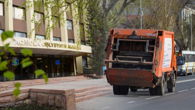 Акима района в Акмолинской области наказали из-за крыс на улицах