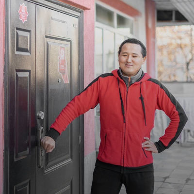 «Сказали: „Государство не обязано выделять деньги кому попало“». История слепого бизнесмена