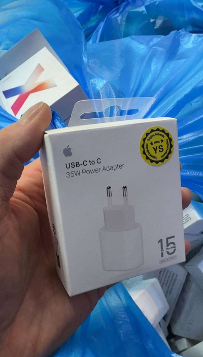 В Алматы изъяли контрафактные зарядки и наушники Apple на 2 млн тенге